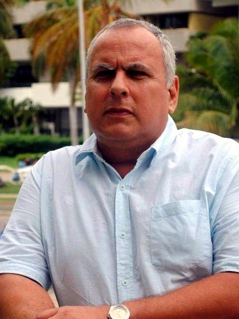 Omar Everleny Pérez Villanueva